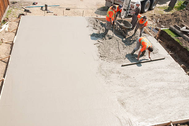 Best Concrete Driveway Installation  in Fort Morgan, CO
